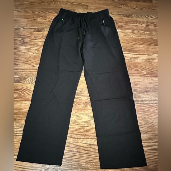🆕 Women’s Lightweight Athletic Pants Size Medium - Picture 5 of 11